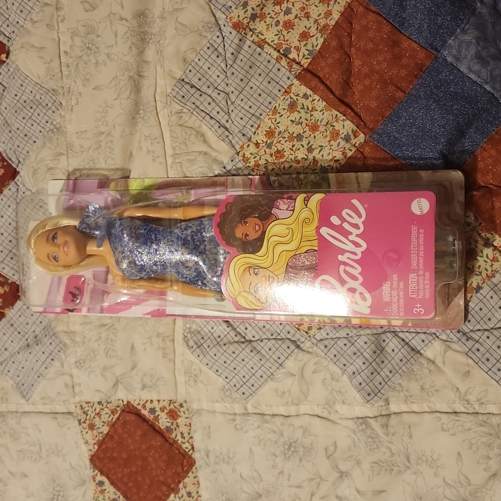 Barbie Glitz Doll Blonde Hair